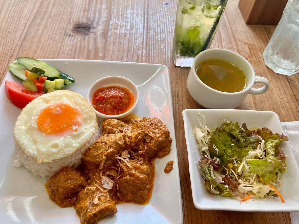 Asian Cafe & Diner Vivid Ajia Vivid Ajia 二子玉川