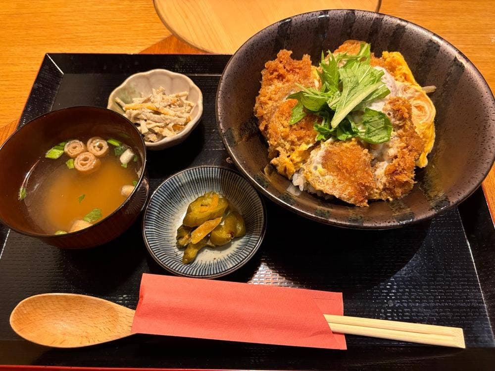 銀座 肉流〜にくる〜