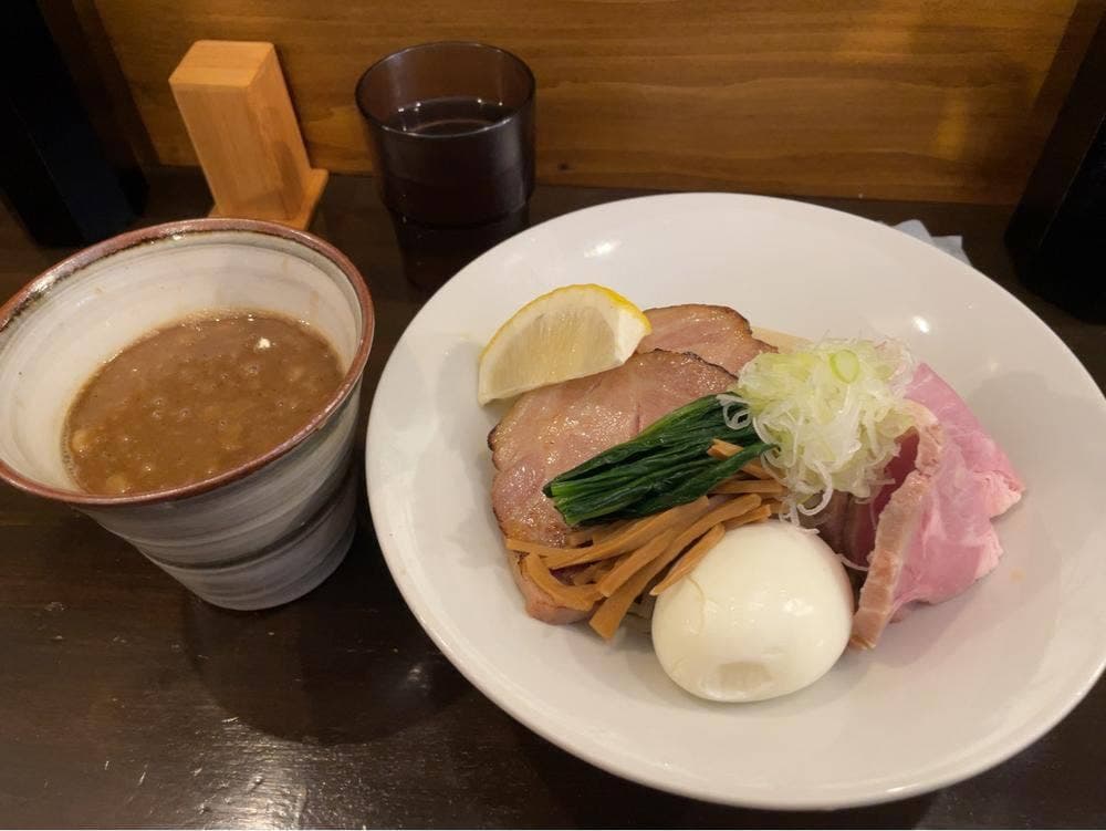 麺屋 褻ノ日