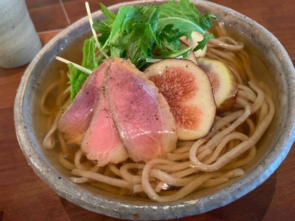 自家製粉石臼挽きうどん 青空blue 本店