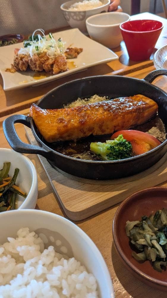 おぼんdeごはん 上大岡京急店 - サブ画像1
