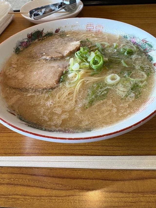 金ちゃんラーメン 羽釜造り - サブ画像2