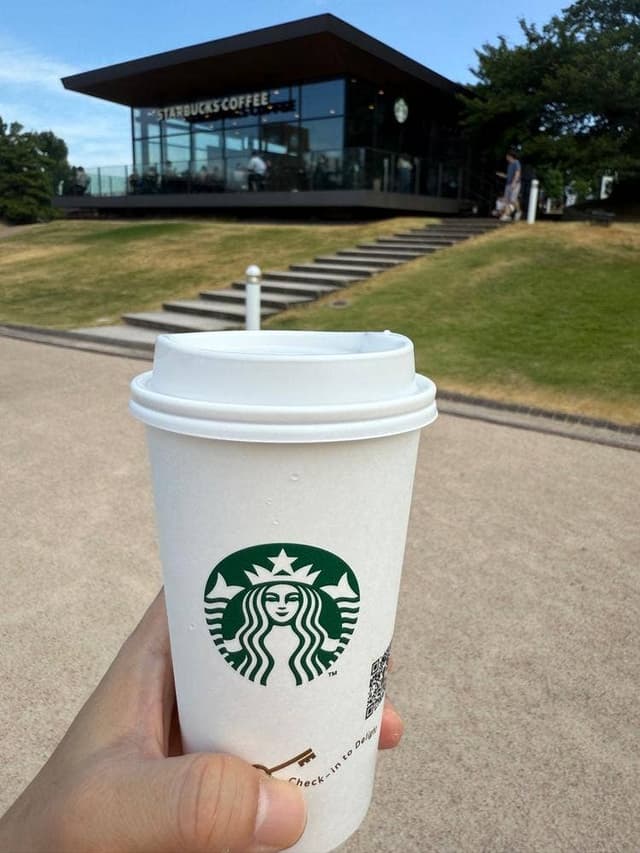 スターバックス コーヒー 富山環水公園店 - サブ画像1