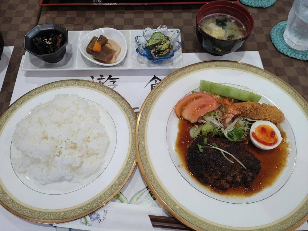 里沙の店 カフェ