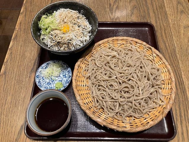 蕎麦とお酒 そばちょこ - サブ画像1