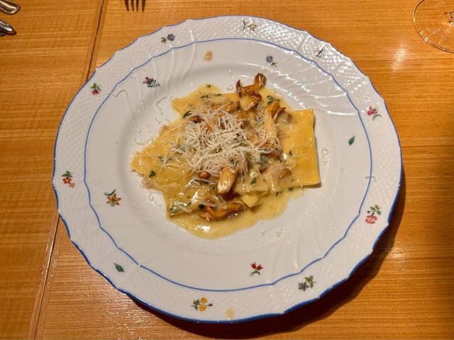 Emilia - サブ画像1