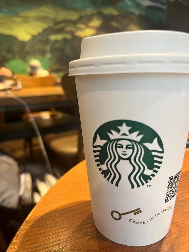スターバックス コーヒー 三軒茶屋店 - サブ画像3