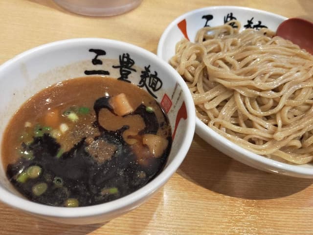 三豊麺 真 サンプラザ店 - サブ画像2