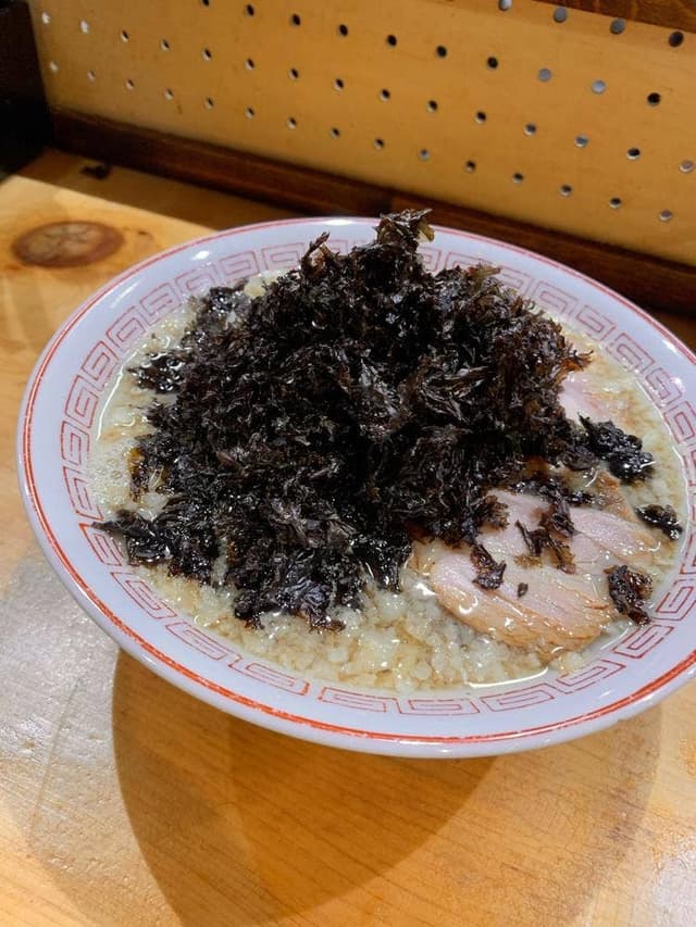 背脂煮干中華そば 和市 - サブ画像2