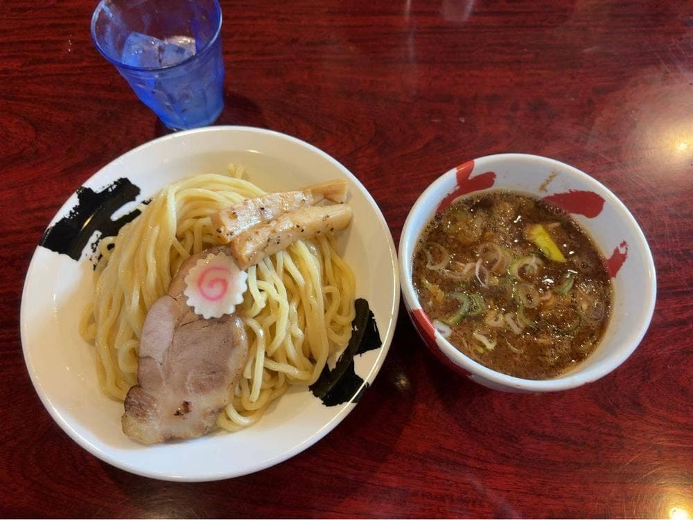 あら焚き豚骨 あらとん 本店