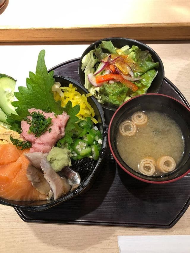 すし椿 池袋西口店 - サブ画像2