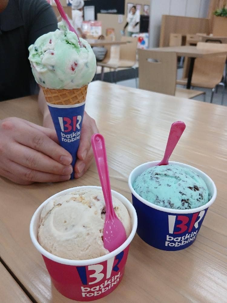 サーティワンアイスクリーム イズミヤ八尾店