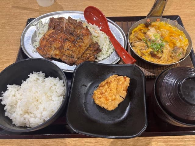 親子丼と鶏料理 鶏山賊 LECT広島店 - サブ画像2