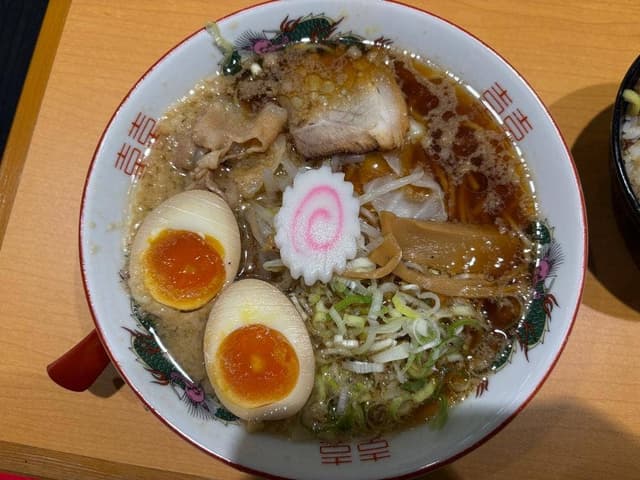 ラーメン・ギョーザ 醤吉和泉店 - サブ画像1