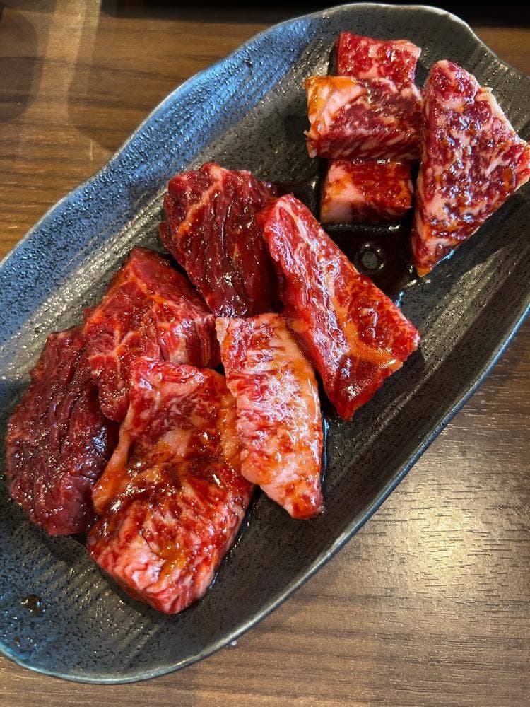 焼肉ホルモン 飛助