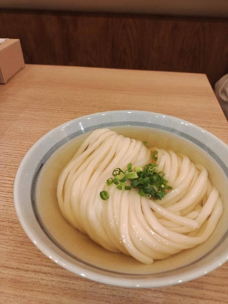 考えるな、うどん食え。