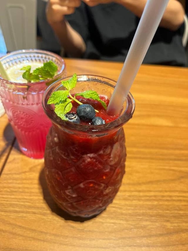 BANZAI Aloha grill＆cafe - サブ画像1