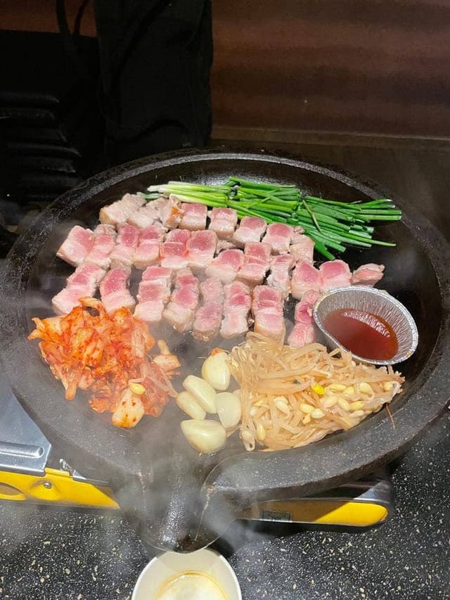 肉×鍋×韓国料理 韓国バル OKOGE/オコゲ 天王寺店 - サブ画像2