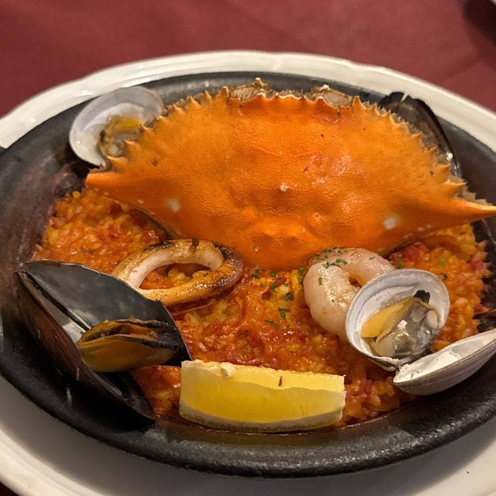 ラ・ピカーダ・デ・トレス スペインバル＆レストラン ワイン・ビアバー