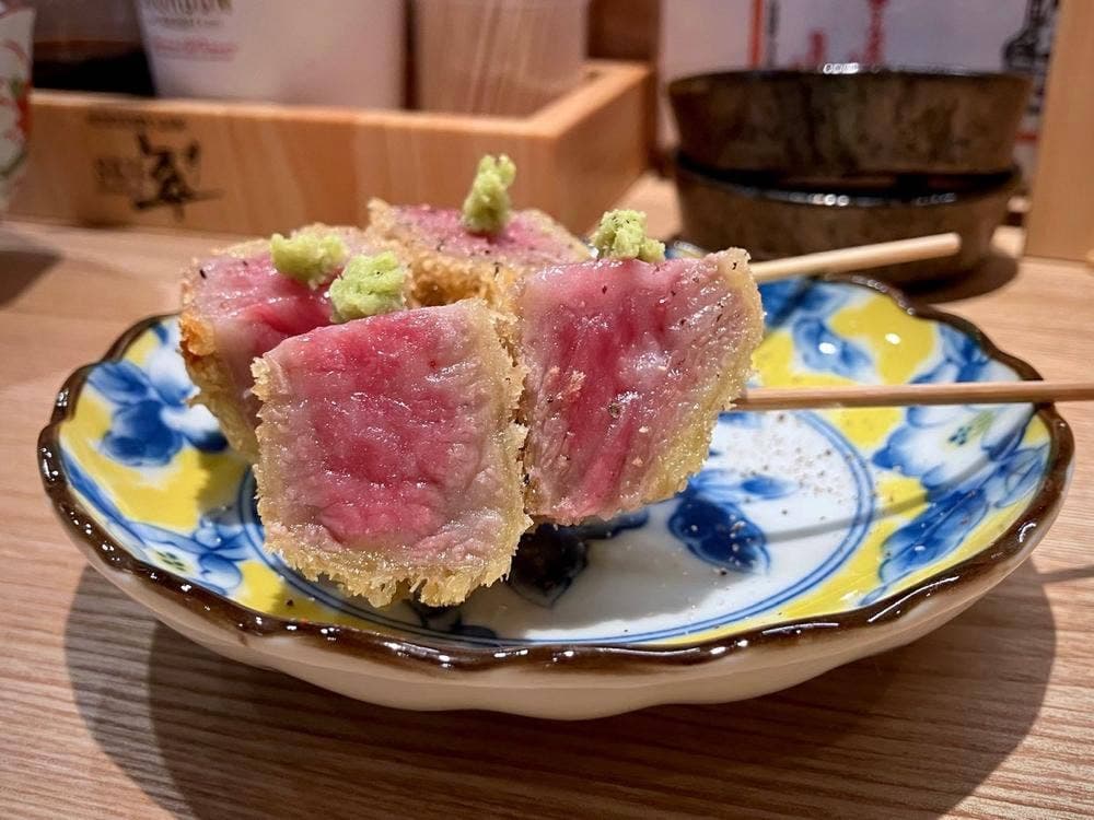 立ち飲み 肉処 大阪ブラウン LINKS UMEDA店