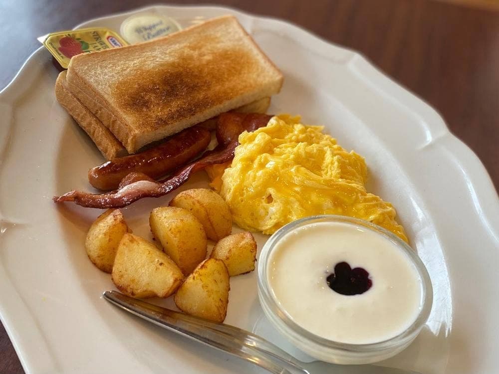 ロイヤルホスト 摩耶店