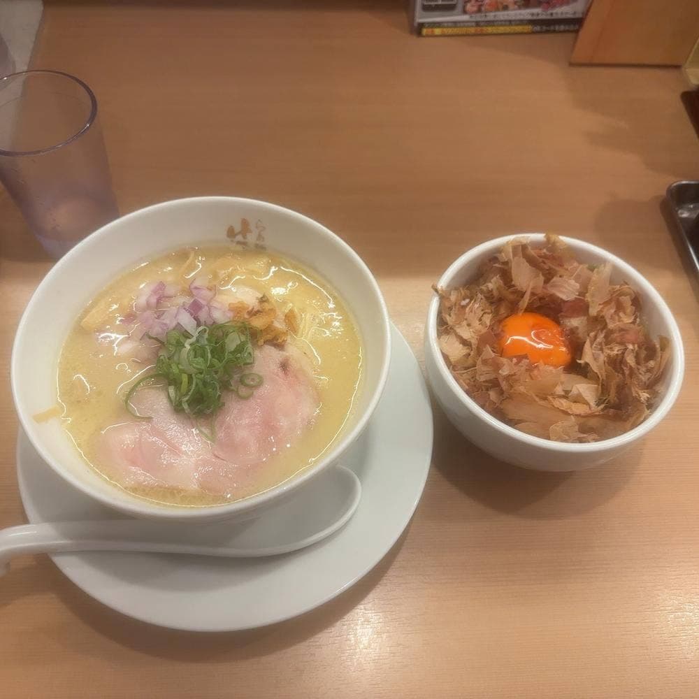 らぁ麺はやし田 入間店