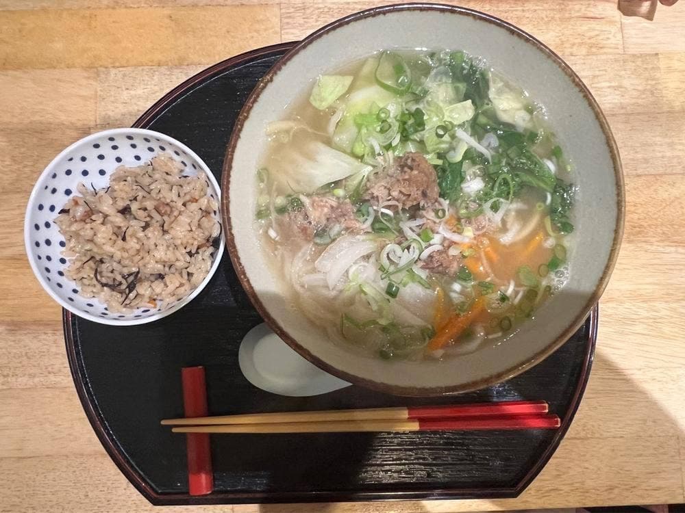 沖縄そばの店 浮島BASE