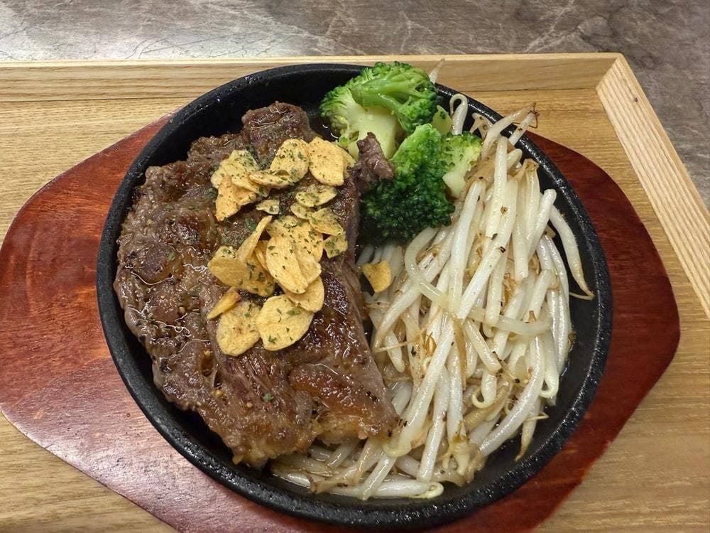 ステーキ鉄板居酒屋COCOKARA