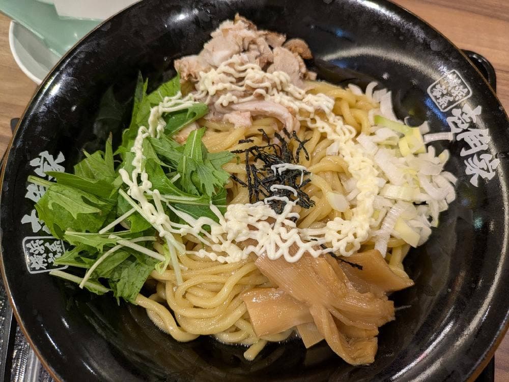 壱角家 モザイクモール港北店