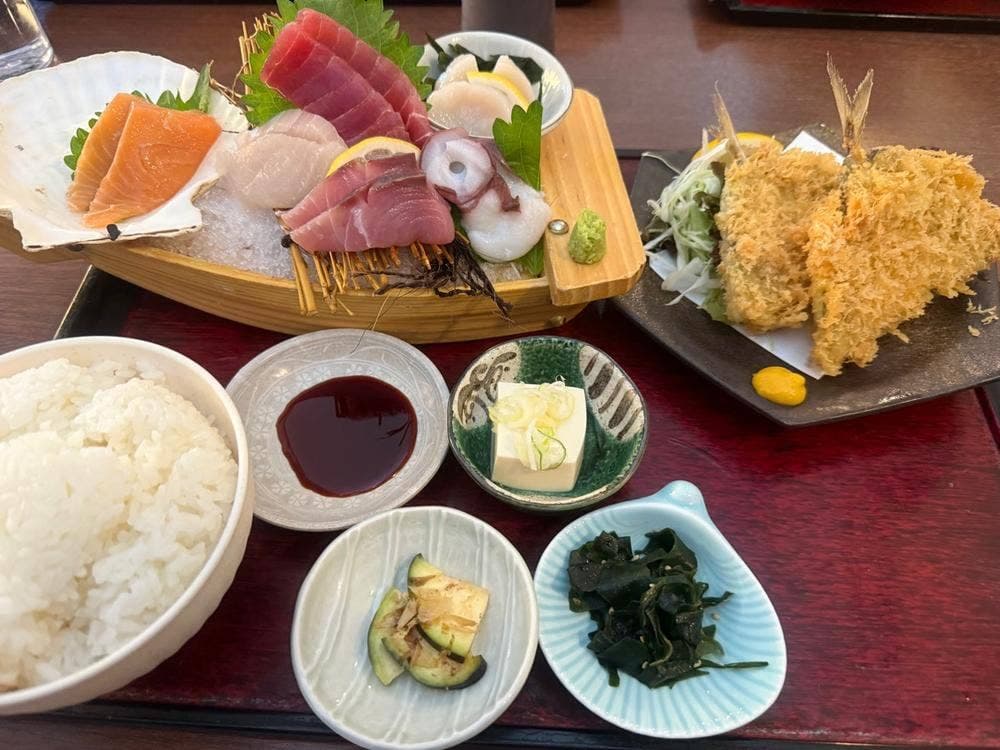 海鮮問屋 ふじ丸 本店