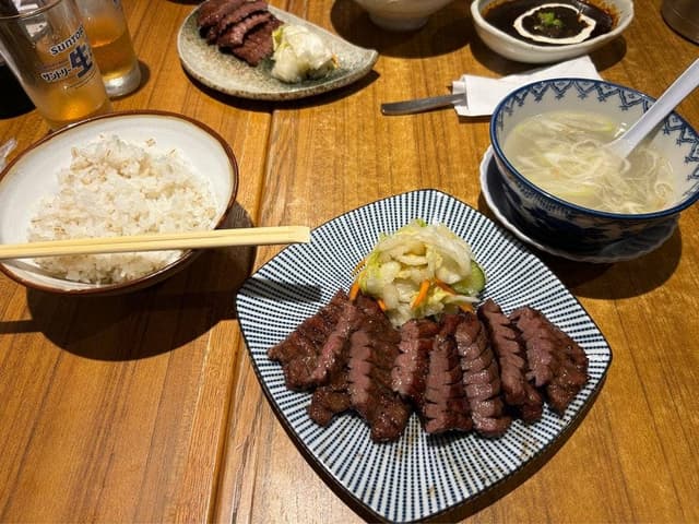 炭焼き 牛たん徳茂 一番町店 - サブ画像1