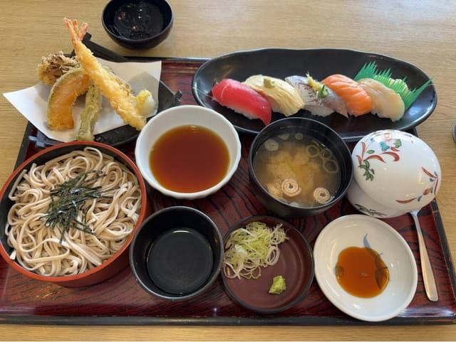 とんでん 月寒店 - サブ画像1