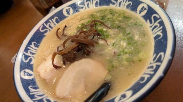 博多らーめん ShinShin KITTE博多店 - サブ画像1