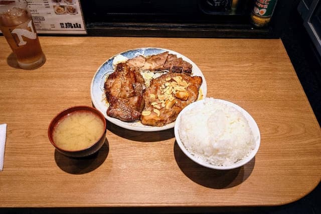 豚屋鳥山 自由が丘店 - サブ画像3