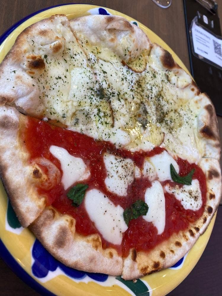 肉と石窯ピザのイタリアン ピザコゾウ 横浜関内