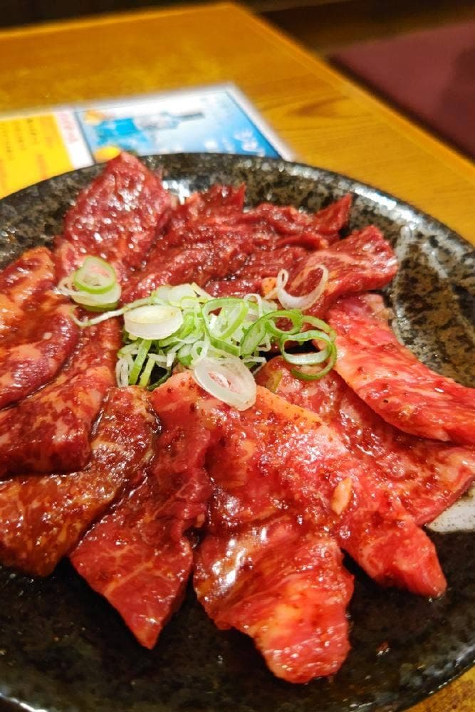 炭火焼肉 しんちゃん