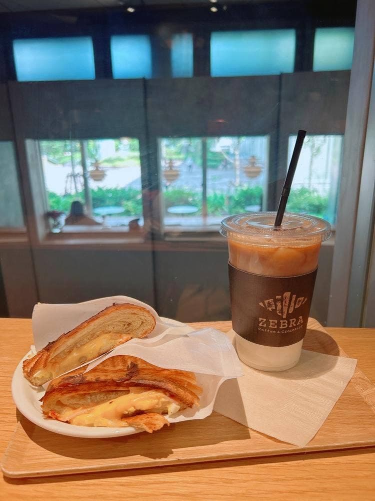 ZEBRA Coffee & Croissant 渋谷店
