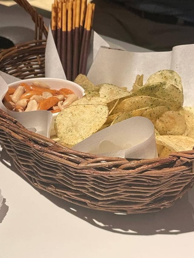 歌謡曲BAR スポットライト 新橋 - サブ画像2