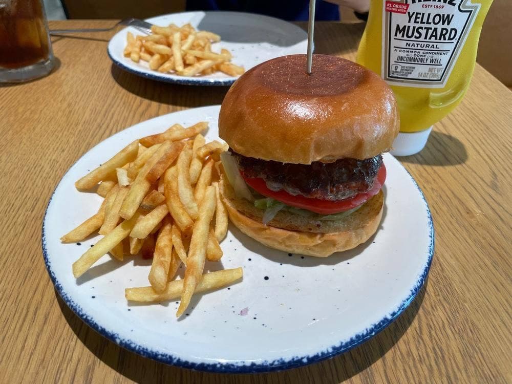 Glorious Chain Café 三井アウトレットパーク 横浜ベイサイト店
