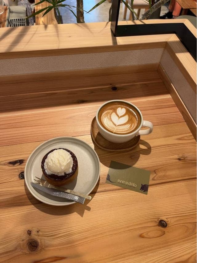 armadillo bakes & coffee - サブ画像2