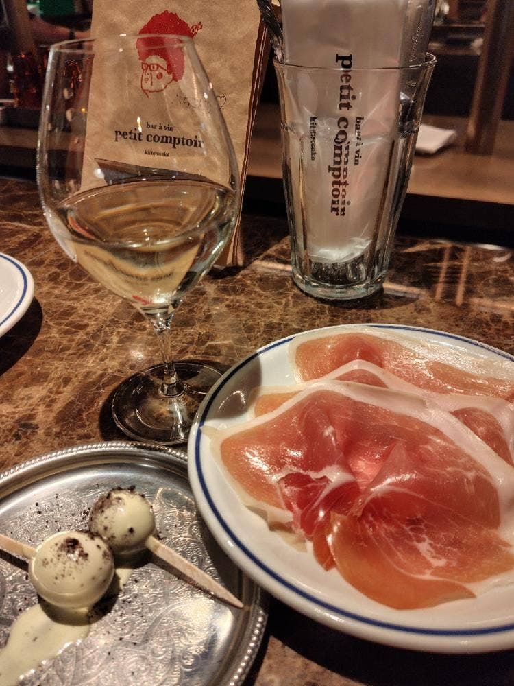 petit comptoir KITTE大阪店