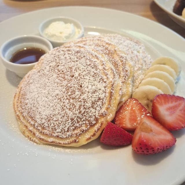 サラベス 名古屋店 - サブ画像1