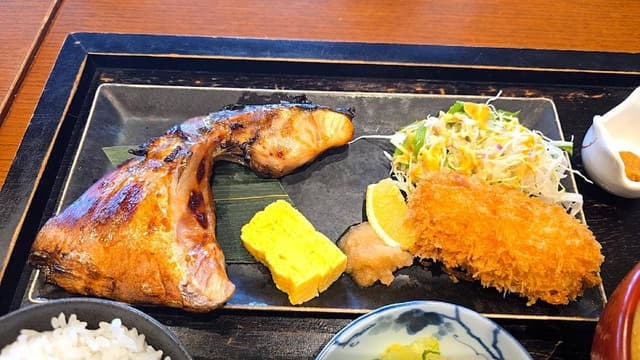 響 新宿サザンタワー店 - サブ画像1