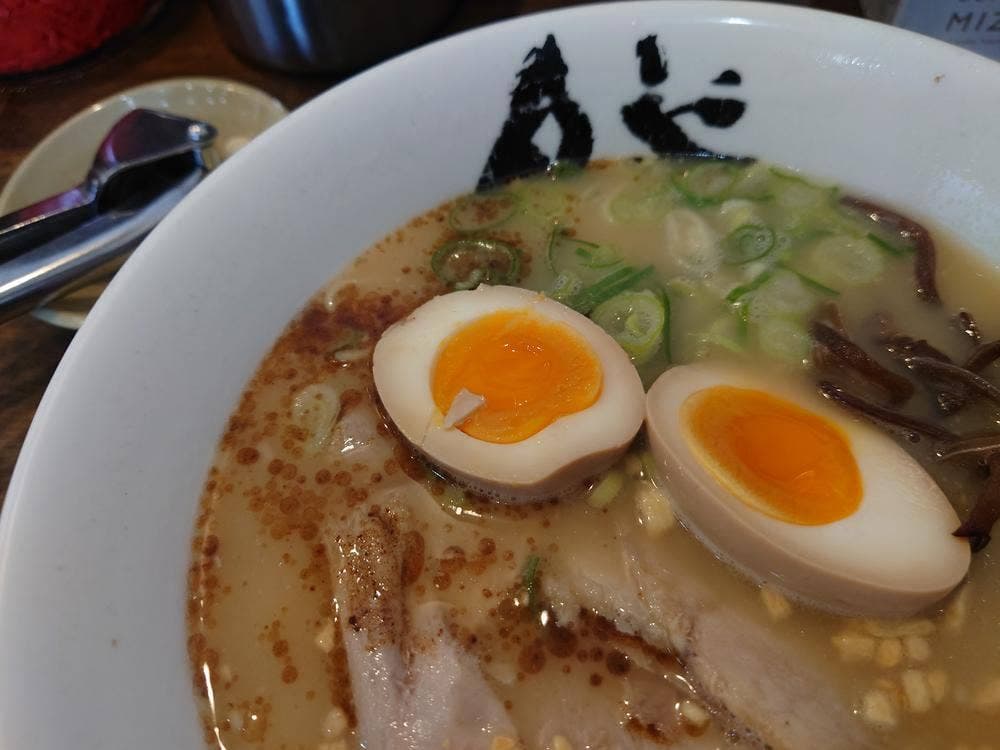 博多ラーメン 膳 筑紫野原田店