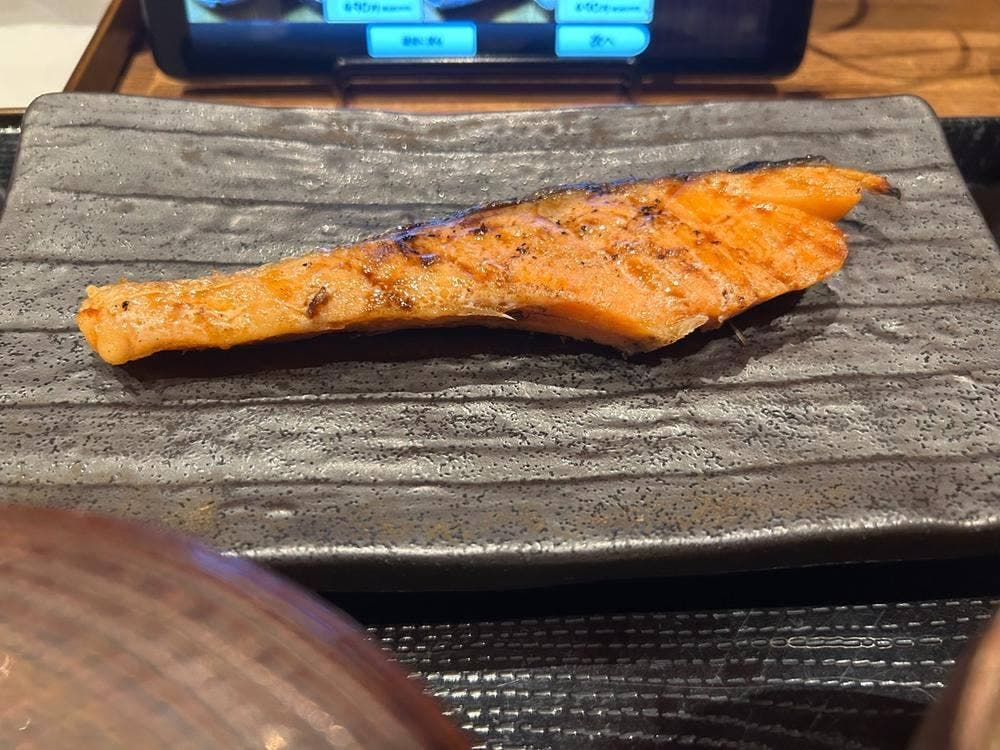 炭火焼干物定食 しんぱち食堂 天神橋筋6丁目店