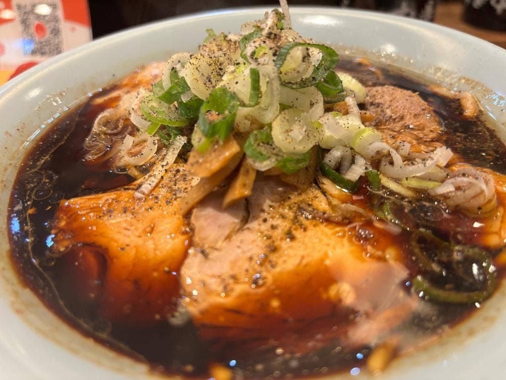 とやま鮨らーめん