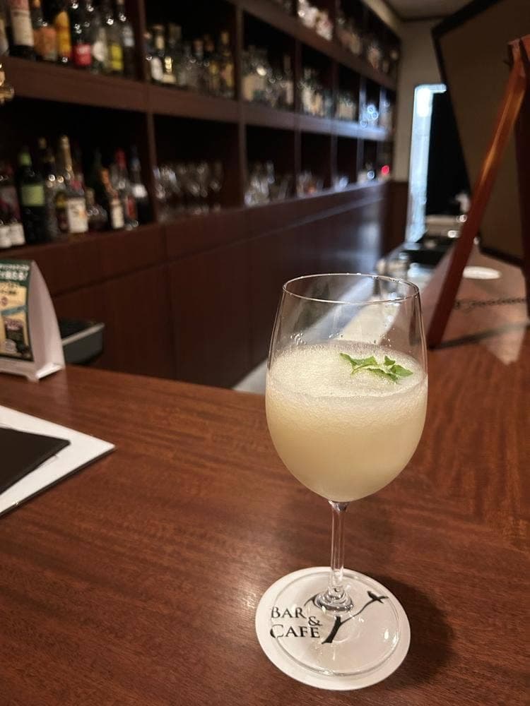 バーアンドカフェワイ