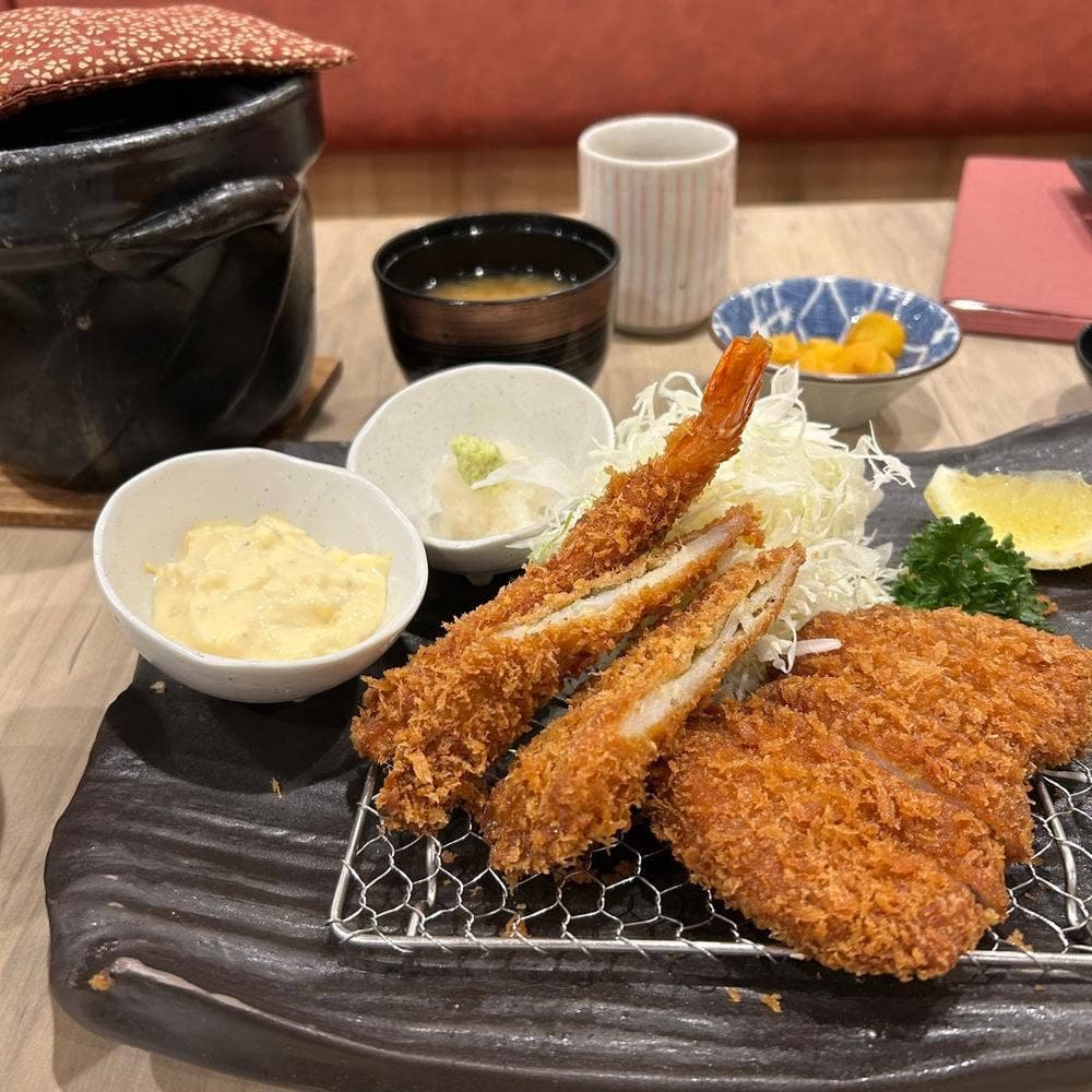 とんかつ神楽坂さくら 日吉店