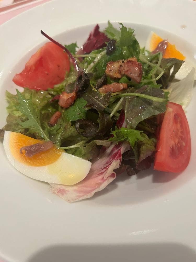 壁の穴 梅田HEPナビオ店