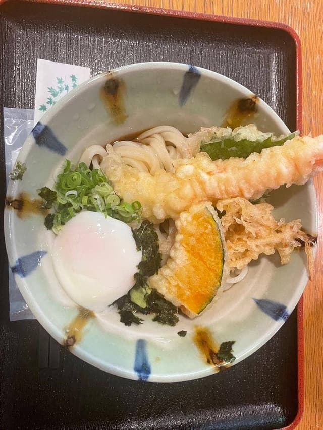 手打ちうどん 紅葉庵 - サブ画像1